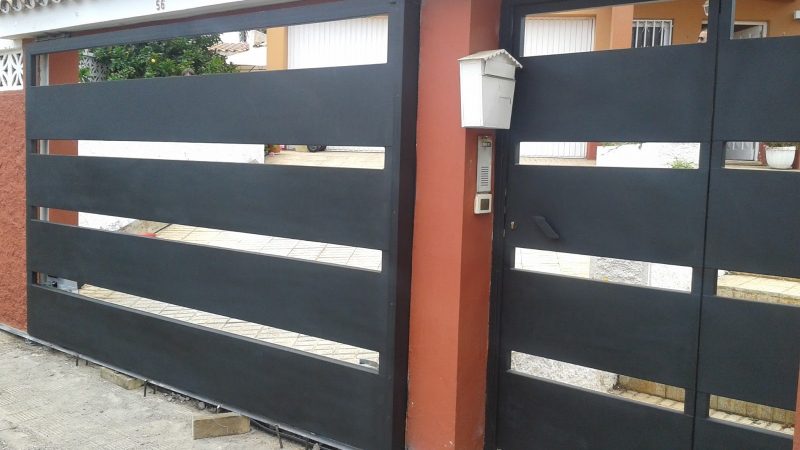 Tipos de puertas de garaje para la comunidad
